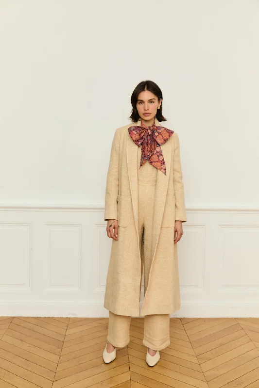 Grape Coat British Gentlewoman Style