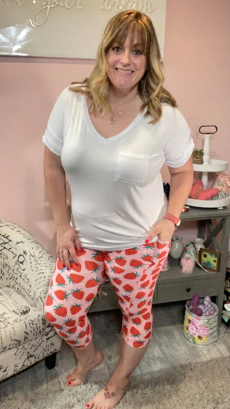 Strawberry Wine Pocket Capri Legging French