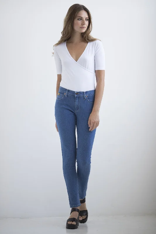 1586 (Ankle Jeans 27' Inseam) Athletic Women's High - 