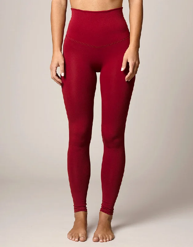 Freestyle Flat Front Legging Cranberry Bold Women's Animal Print