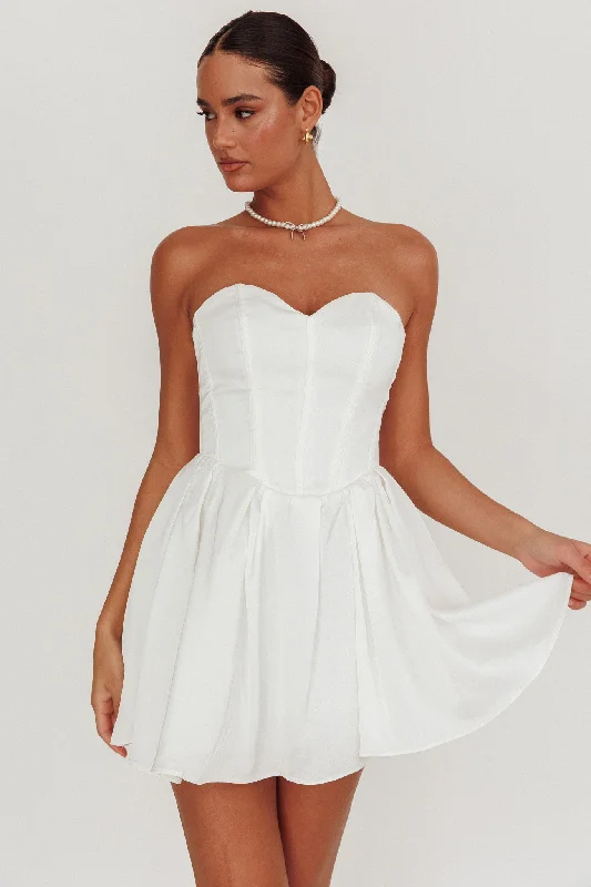 What I Like Sweetheart Neckline Mini Dress Ivory Compression