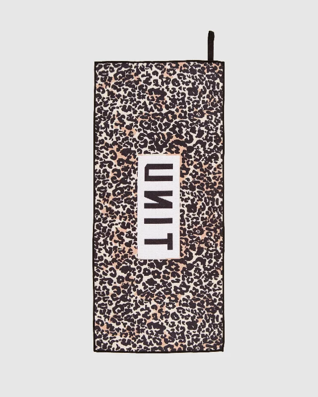 UNIT Frenzy Sports Towel Youthful Women's Pop