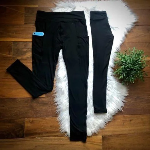 Black Mommy & Me Pocket and NO Pocket Leggings Bold Women's Animal Print