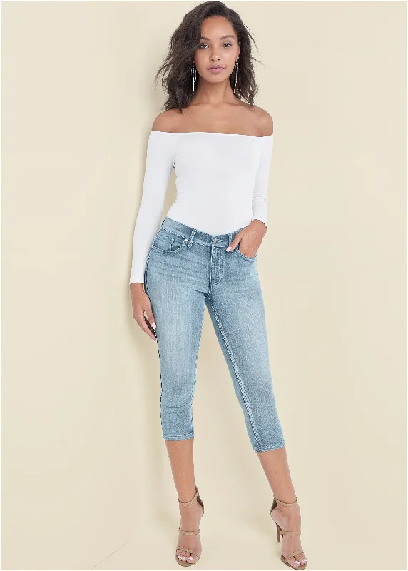 Cindy Capri Jeans - Light Wash Women