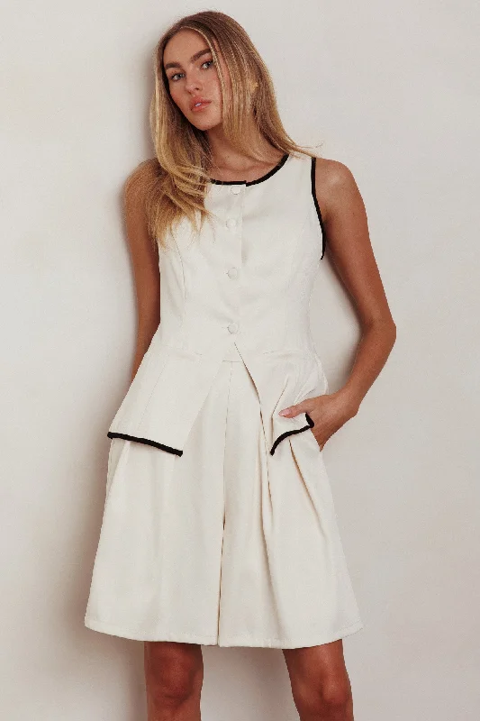 Janna Wide Leg Shorts Oat Refined Women's Velvet