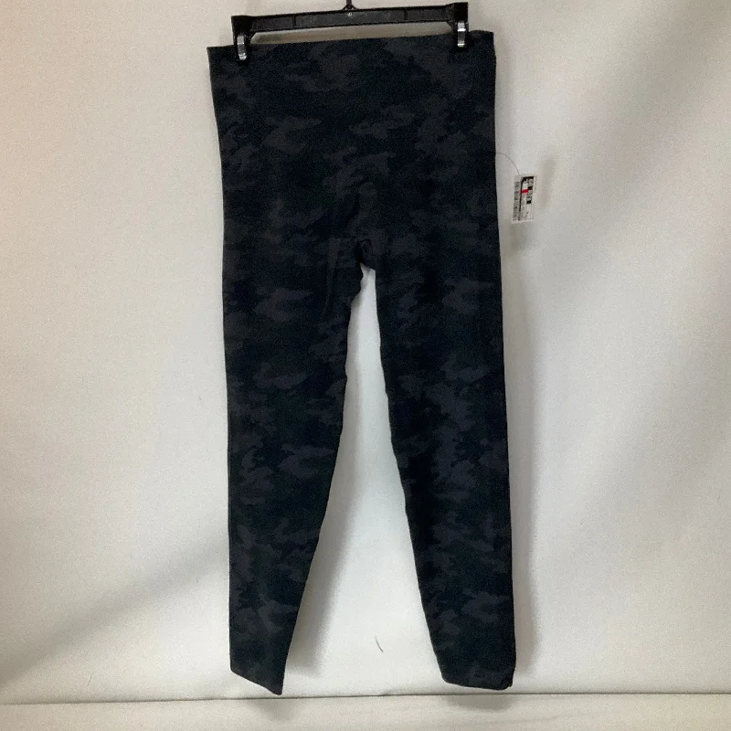 Athletic Leggings By Spanx In Camouflage Print, Size: Xl Elegant Women's 