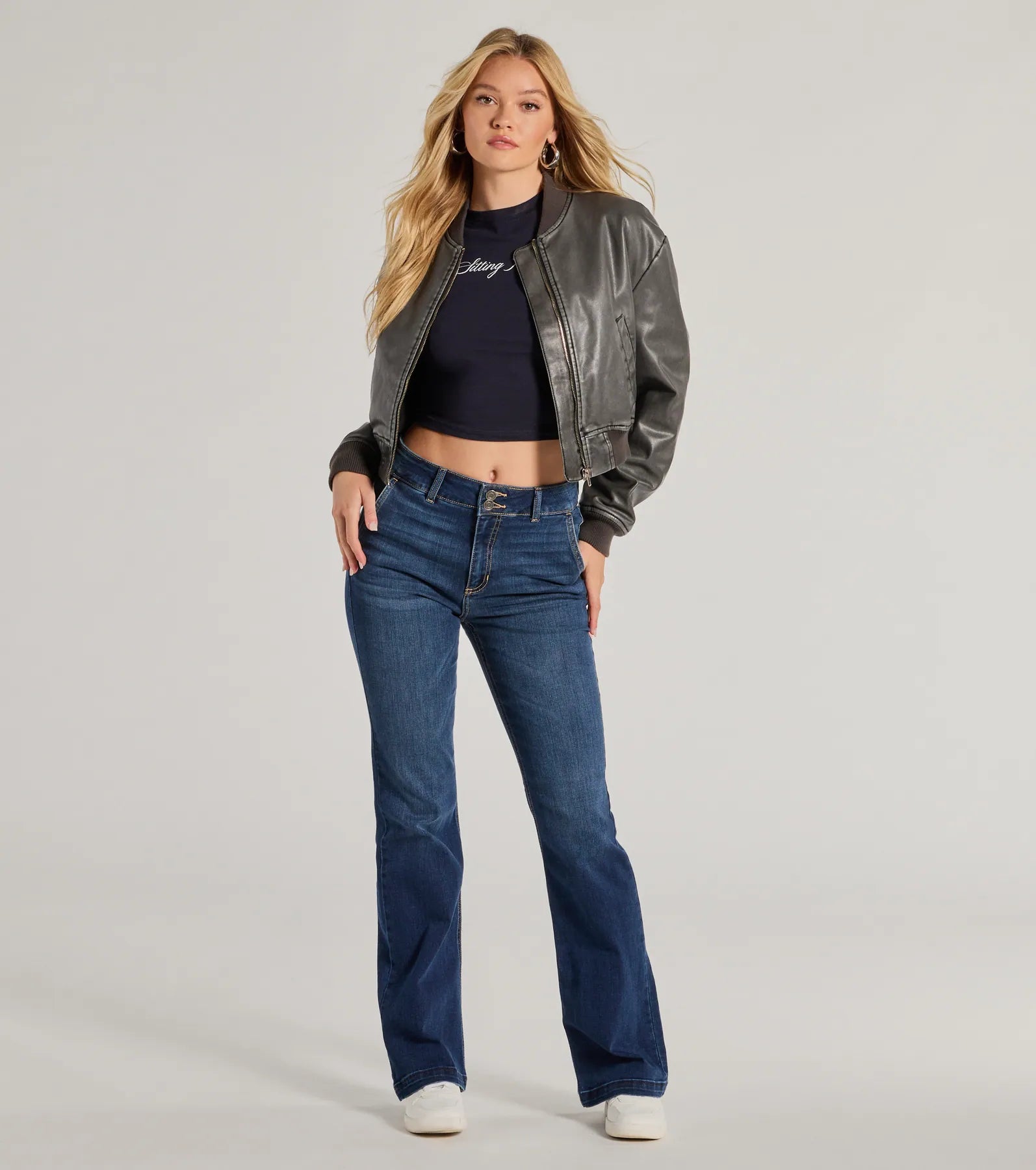 Effortless Staple High-Rise Bootcut Jeans Country
