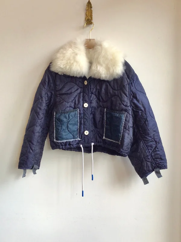 Navy Army Liner Quilted Coat in 2- Tone w/ Cream Alpaca Fur Collar & White Button Close Practical Women's Quick - dry