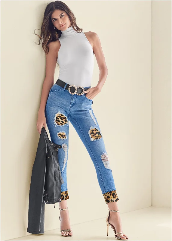 Leopard Cuffed Jeans - Light Wash Contemporary 