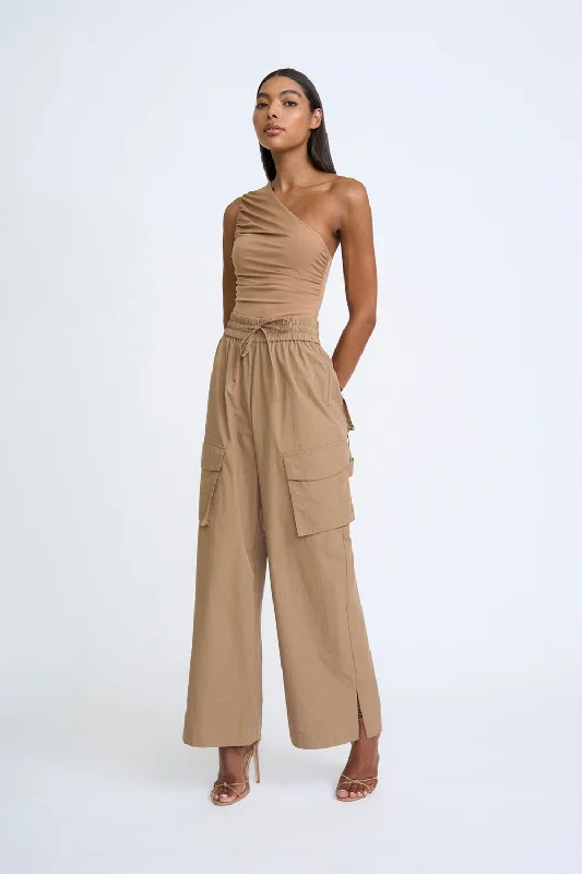 ASTER ASYMMETRIC TOP - CHOCOLATE Contemporary 