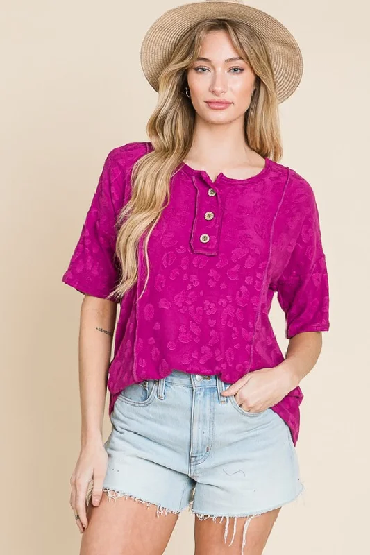 At The Fair Animal Textured Top Traditional Women's 