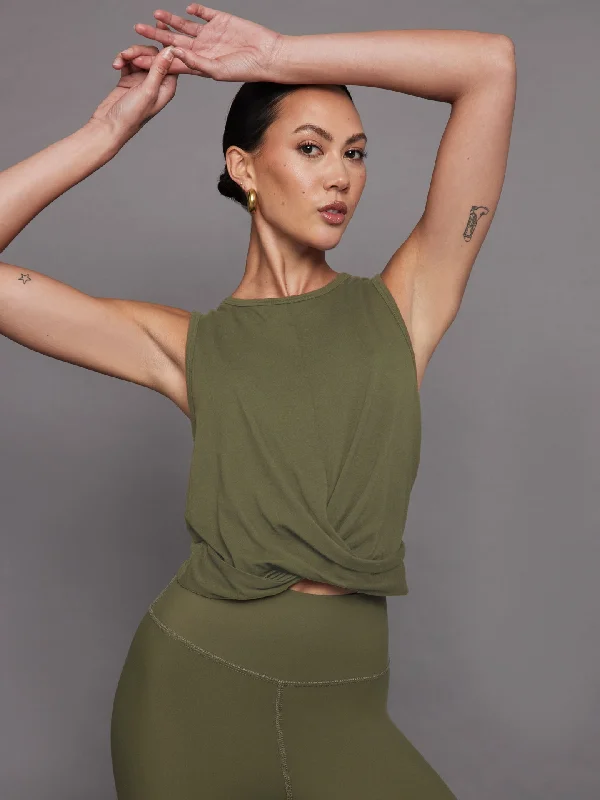 Front Twist Tank - Olive Confident Women's Power