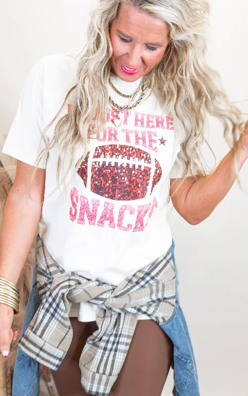 Im Just Here for the Snacks Garment Dyed Graphic T-shirt Refined Women's Velvet
