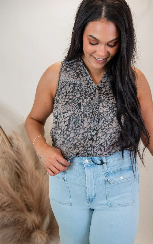 Printed Chiffon Sleeveless Blouse Top | MYSTREE British Gentlewoman Style