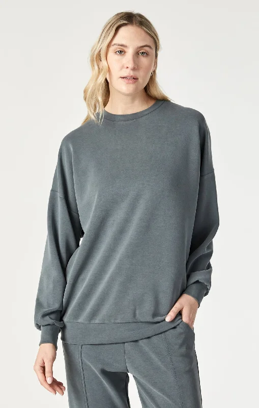 LUXE TOUCH OVERSIZED SWEATSHIRT IN URBAN CHIC Streetwear Style for 